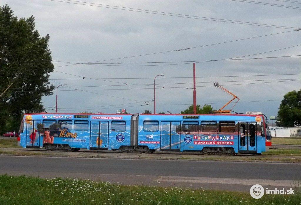 #7106 s reklamou Thermalpark Dunajská Streda