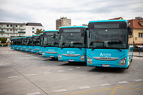 V regionálnej doprave v NSK pribudli nové autobusy